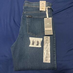 Lee Petite Classic Fit Denim Jeans